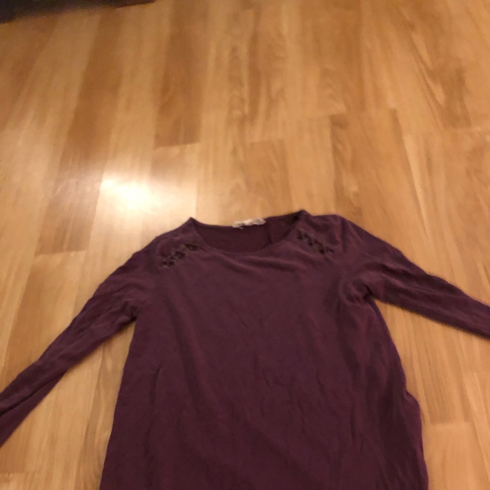 Burgundy long sleeve “braided” tee